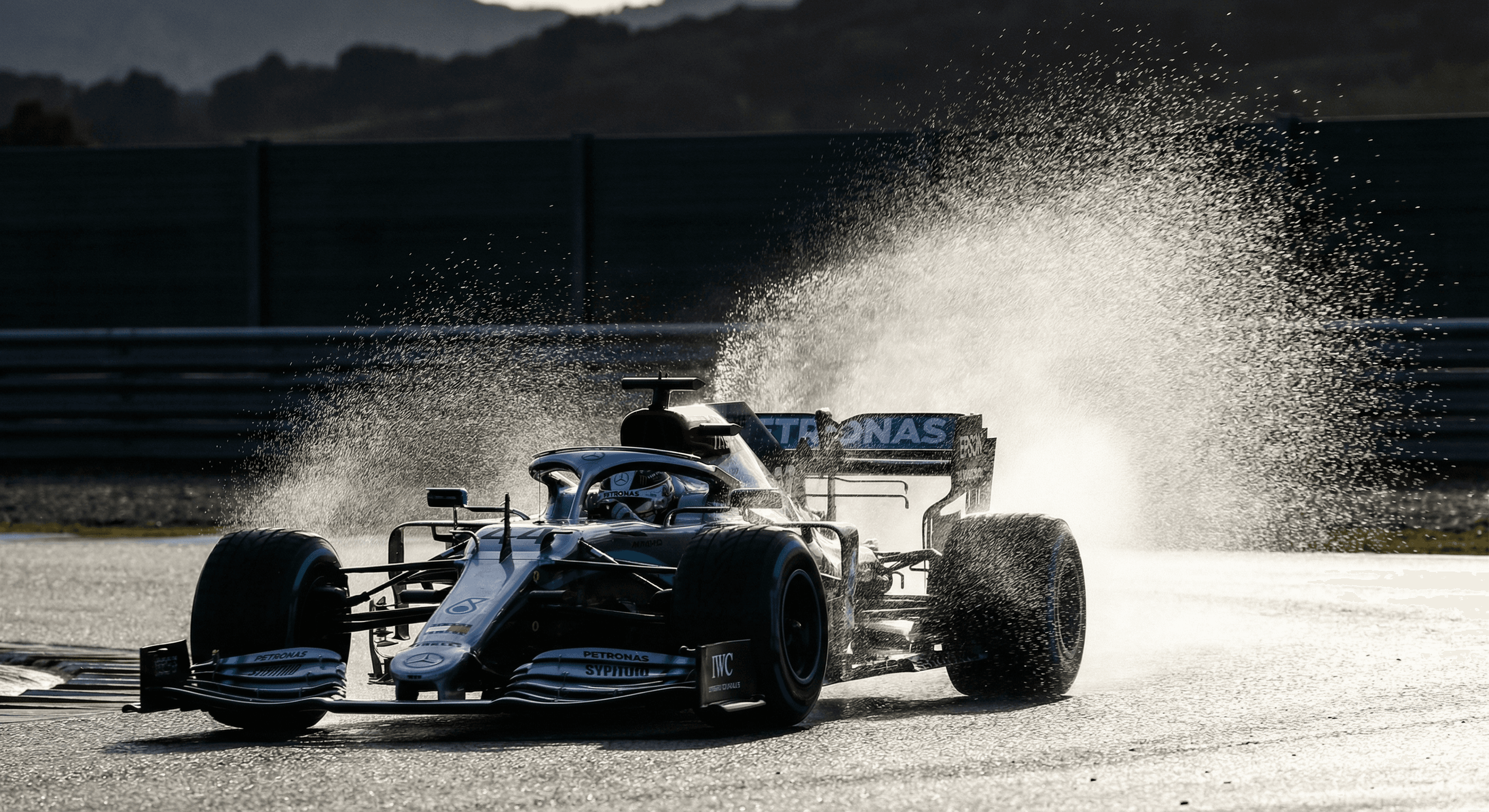 Shutter Speed Guide for Frozen-Action Motorsport Photos